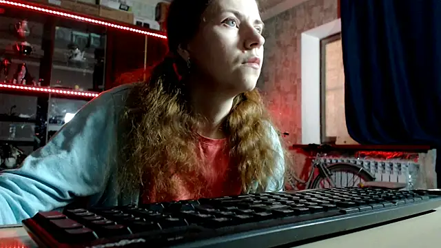 pa1e pr1ncess online show from 04/17/26, 05:43