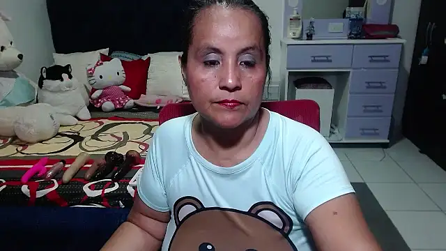 pervert mommy  online show from 09/19/25, 09:43