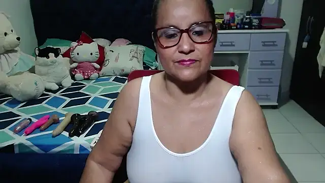 pervert mommy  online show from 10/09/25, 09:40