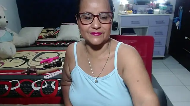 pervert mommy  online show from 04/06/26, 08:48