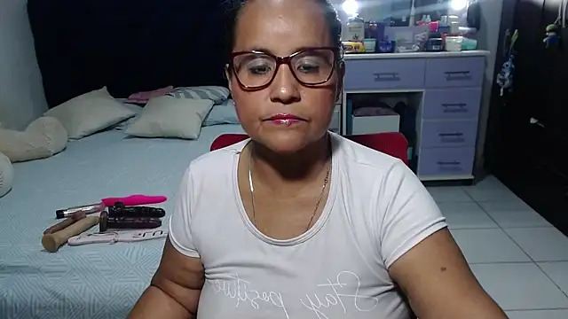 pervert mommy  online show from 05/14/26, 11:50