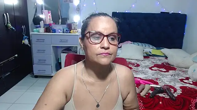 pervert mommy  online show from 05/21/26, 10:11
