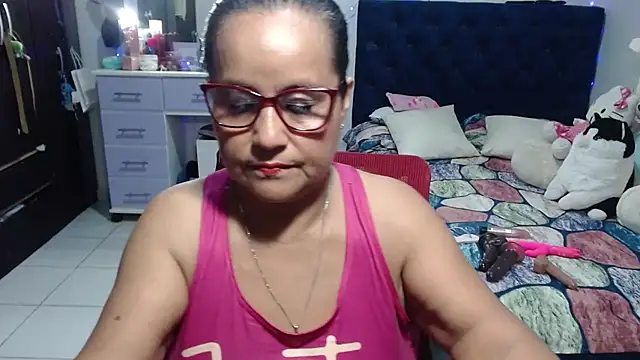 pervert mommy  online show from 06/03/26, 10:18