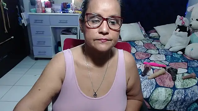 pervert mommy  online show from 06/05/26, 10:21