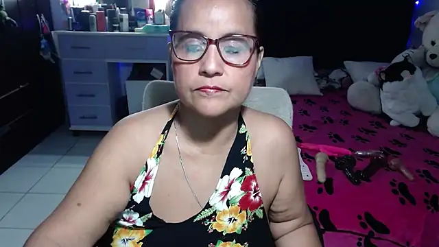 Snapshot of pervert_mommy_ chatting on 07/19/26, 11:58 pervert mommy online show from 07/19/26, 11:58