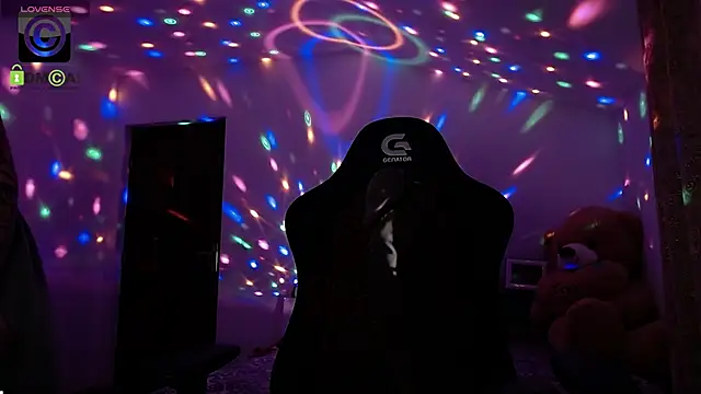 SonyaDevon online show from 02/20/26, 04:09