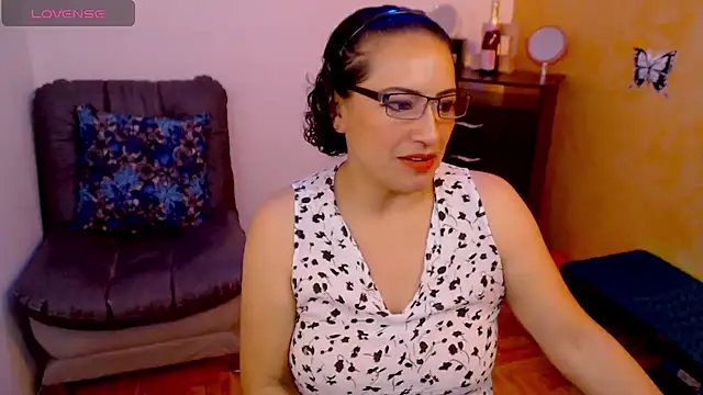 scarlet wet online show from 12/12/24, 09:37