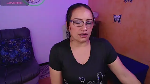 scarlet wet online show from 01/19/25, 01:21