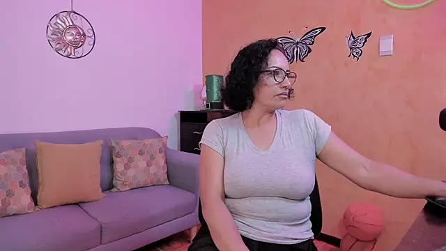 scarlet wet online show from 11/18/25, 12:38