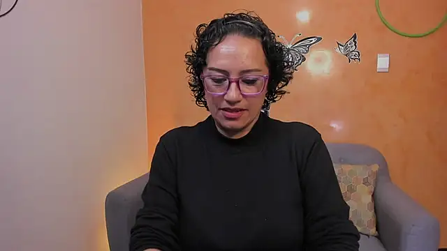 scarlet wet online show from 04/17/26, 11:08