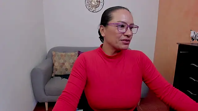 Snapshot of scarlet_wet chatting on 07/19/26, 12:03 scarlet wet online show from 07/19/26, 12:03
