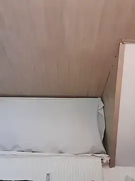 Snapshot of AquaMenn chatting on 02/10/25, 06:20 AquaMenn online show from 02/10/25, 06:20