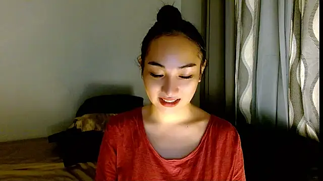 SweetLilly 18 online show from 03/25/26, 04:40