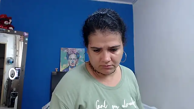 Snapshot of GlendaStarx chatting on 05/27/26, 02:19 GlendaStarx online show from 05/27/26, 02:19