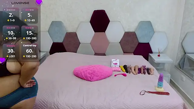 angel blue online show from 09/29/25, 03:50