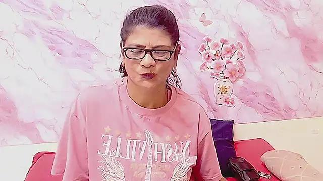 IndianAllure online show from 02/09/26, 05:44