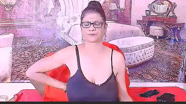 IndianAllure online show from 02/21/26, 05:52