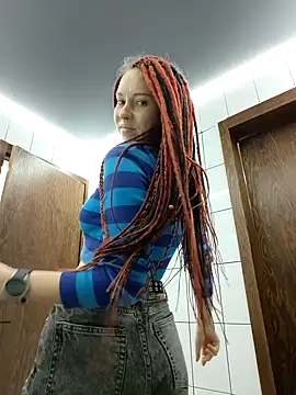 Frost foxy online show from 10/24/25, 03:58