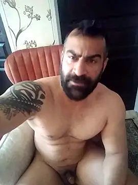 Snapshot of aminem912 chatting on 03/11/25, 05:16 aminem912 online show from 03/11/25, 05:16