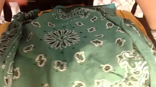 Snapshot of tshugecumxxx chatting on 03/20/25, 11:02 tshugecumxxx online show from 03/20/25, 11:02