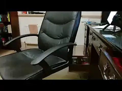 Snapshot of alan_inlondon chatting on 02/08/25, 11:55 alan inlondon online show from 02/08/25, 11:55