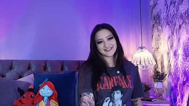 Snapshot of Charlotte_Germanotta_ chatting on 05/01/26, 08:35 Charlotte Germanotta online show from 05/01/26, 08:35