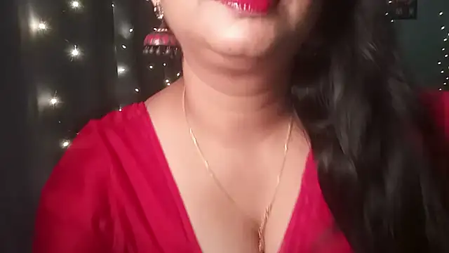 Snapshot of YourModhu chatting on 06/17/26, 05:58 YourModhu online show from 06/17/26, 05:58