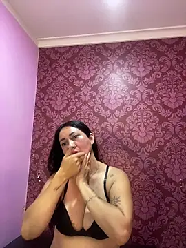 juliana diaz online show from 11/17/25, 11:27