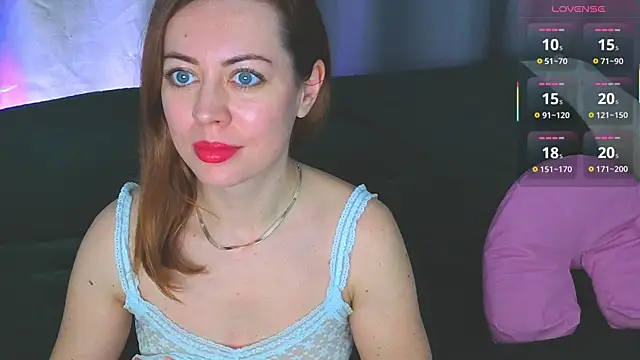 Snapshot of GirlfriendNina chatting on 06/26/26, 09:14 GirlfriendNina online show from 06/26/26, 09:14
