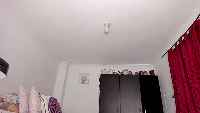 AlondraDiossa03 online show from 12/22/24, 05:53