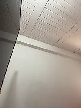 AlondraDiossa03 online show from 04/11/26, 04:33