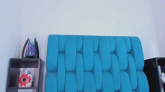 Snapshot of AlanNaughty chatting on 01/11/25, 12:22 AlanNaughty online show from 01/11/25, 12:22