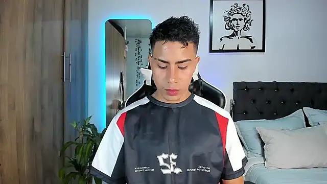 AlanNaughty online show from 04/28/26, 11:32