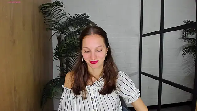 MirandaGlow online show from 09/10/25, 05:51