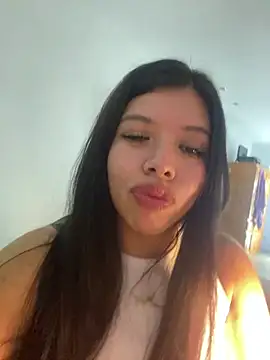 DulceAngelica online show from 05/04/26, 02:18