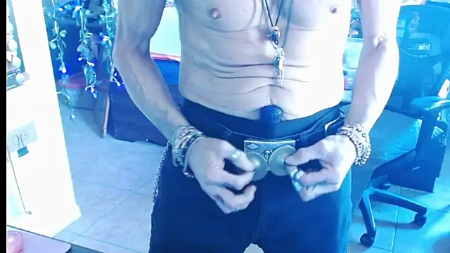 mycock2474u online show from 02/26/25, 03:08