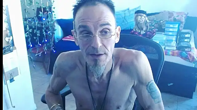 mycock2474u online show from 02/26/25, 06:11