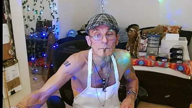 mycock2474u online show from 03/03/25, 04:03