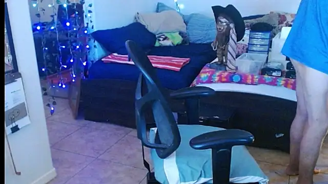 mycock2474u online show from 03/03/25, 01:53