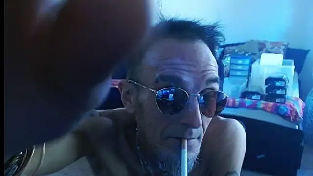 mycock2474u online show from 03/03/25, 04:56