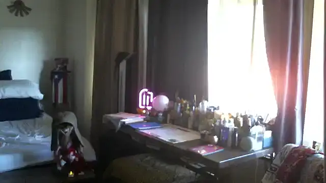 mycock2474u online show from 09/30/25, 02:44