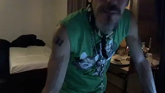 mycock2474u online show from 10/15/25, 07:52