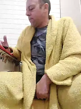 Snapshot of david_geam chatting on 01/12/25, 05:34 david geam online show from 01/12/25, 05:34