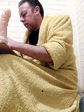 Snapshot of david_geam chatting on 03/12/25, 12:53 david geam online show from 03/12/25, 12:53