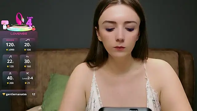 IamMolly online show from 04/17/26, 07:50