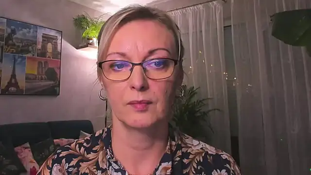 vanessa chat online show from 01/20/25, 08:50