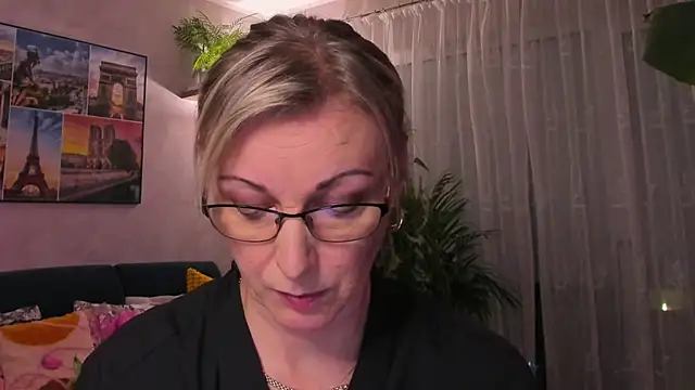 vanessa chat online show from 02/02/25, 05:48