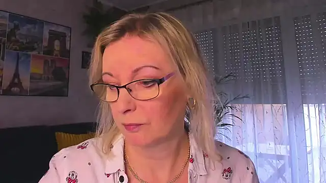 vanessa chat online show from 02/17/26, 02:24