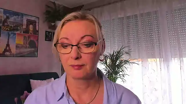 Snapshot of vanessa_chat chatting on 05/06/26, 01:27 vanessa chat online show from 05/06/26, 01:27