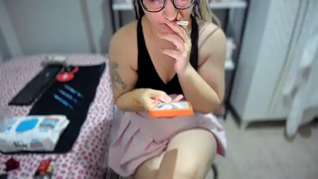 bisexyelizz online show from 07/01/26, 09:25